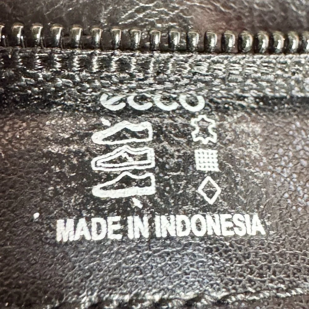 ECCO GORE-TEX Black Leather Riding Boots Waterproof Buckle Detail Winter Fashion